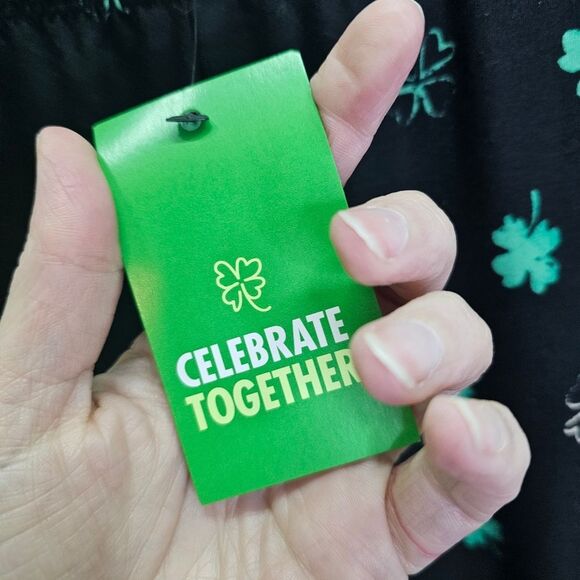 Celebrate Together Black St. Patrick's Day Shamrock Leggings Size Smal - Picture 5 of 9